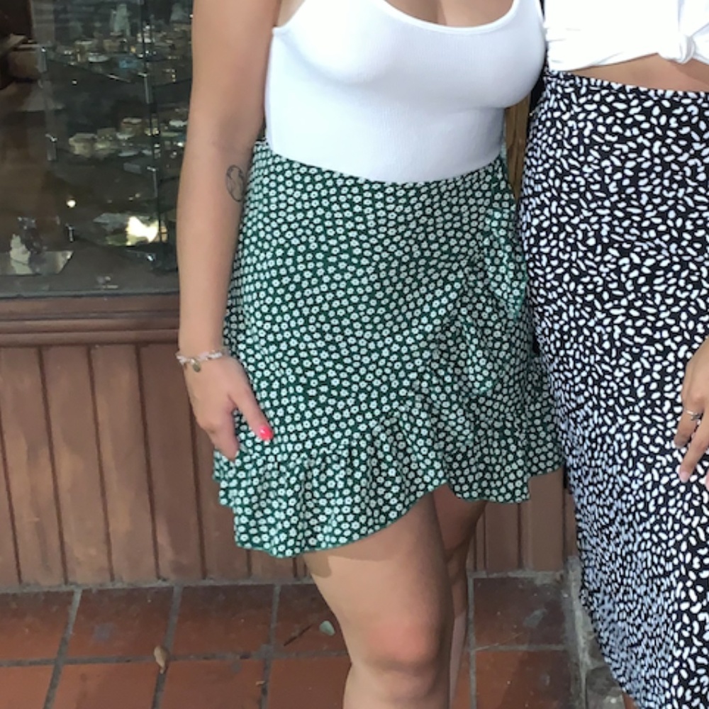 FLOWER MINI SKIRT